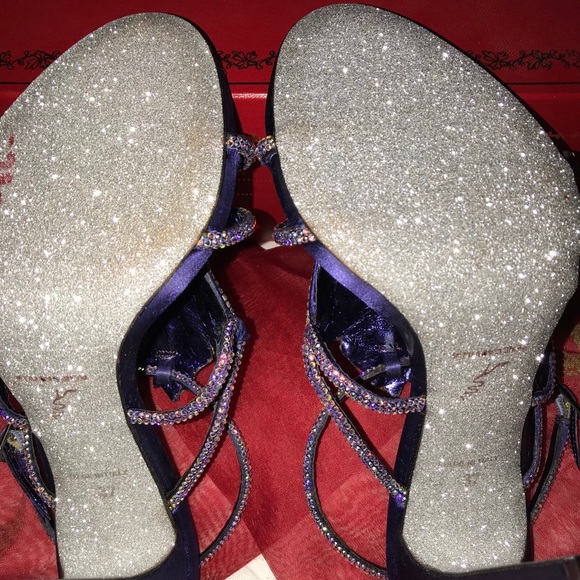 ✨💜✨Rene Caovilla heels✨💜✨ - Picture 4 of 8